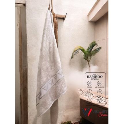 %100 Organik Bambu Banyo Havlusu – Yumuşak, Antibakteriyel, Hızla Kuruyan ve Çevre Dostu V-Desen
